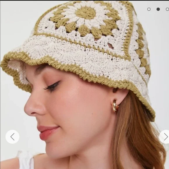Urban Outfitters | Accessories | Nwtuo Crochet Knit Bucket  display picture 3